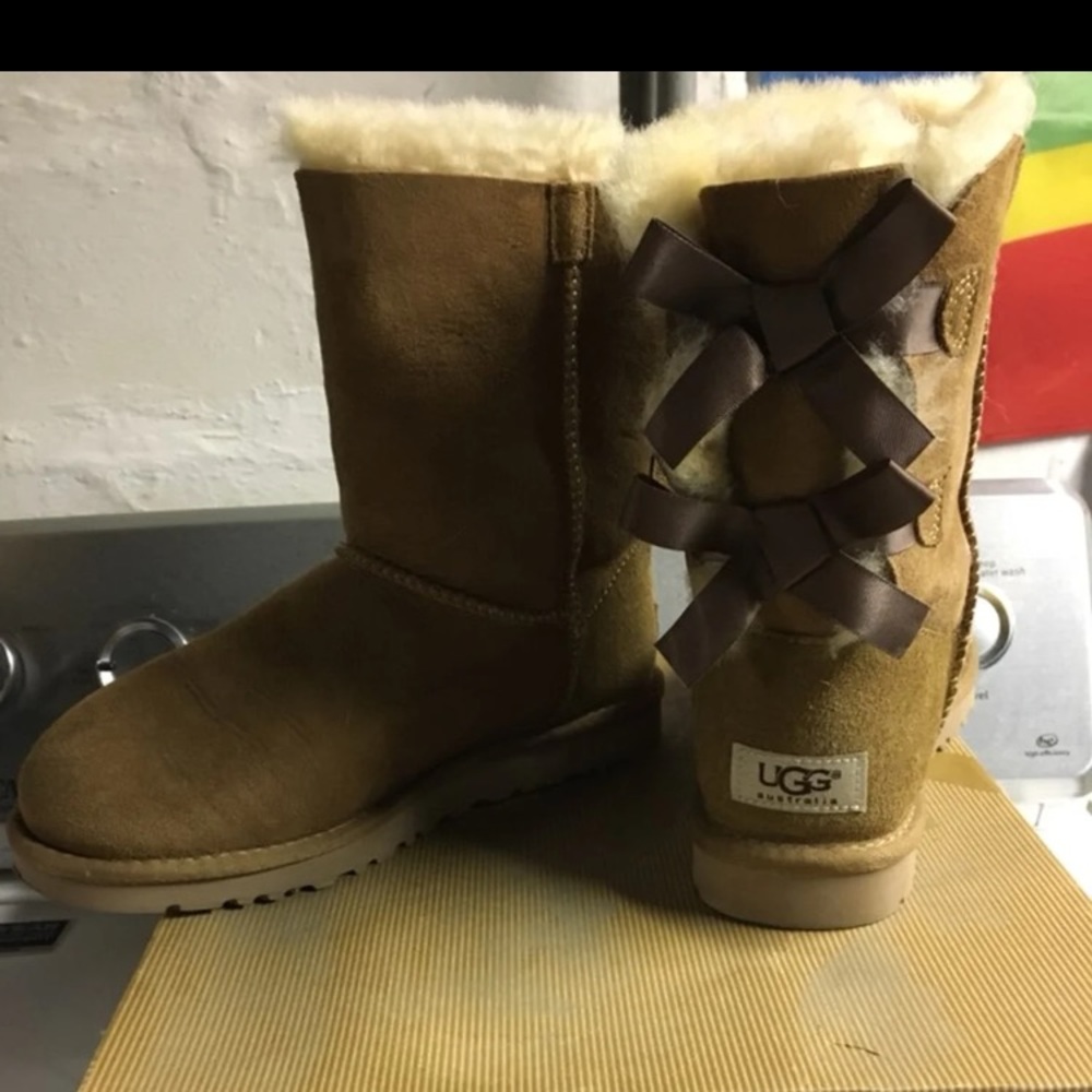 Bailey Bow Uggs